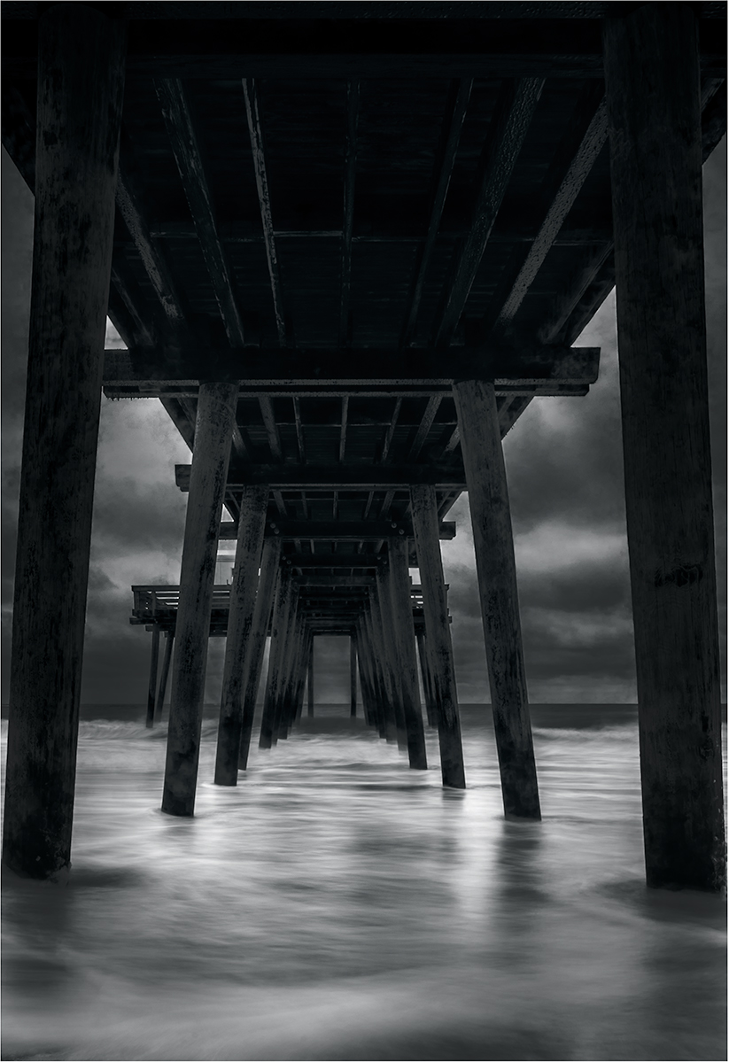 October 2018 Print - Tulio Teixeira - Stormy Times